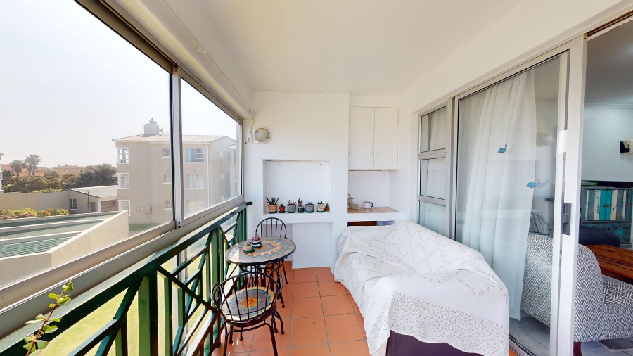 1 Bedroom Property for Sale in Greenways Golf Estate Western Cape